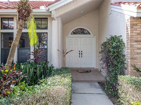 2nd image of 4827 Queen Palm Ter NE