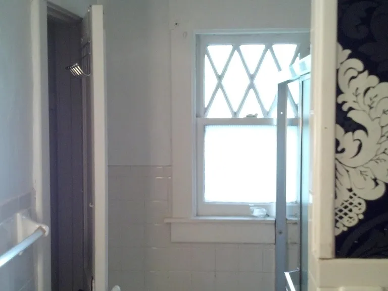535 Forest St — Photo 5
