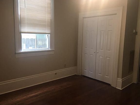 3rd image of 133 Alix St