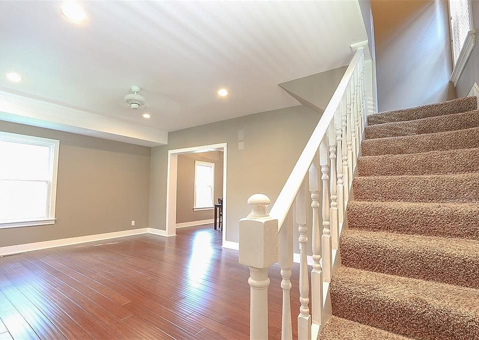 1st image of 816 D Ave NW