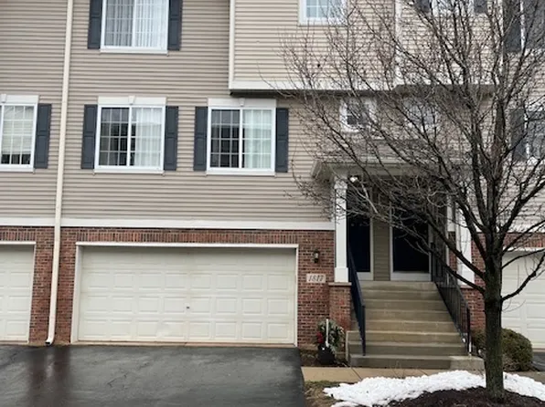 1817 Indian Hill Ln #1817, Aurora, IL 60503