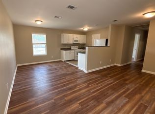 373 Cherokee Ave #371, Waycross, GA 31501