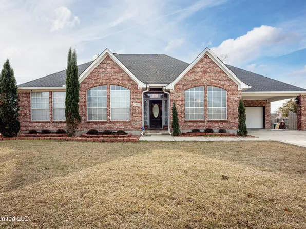 14077 N White Swan Dr, Gulfport, MS 39503