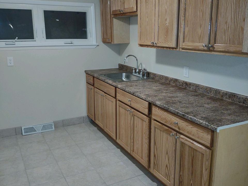 2nd image of 2858 Angle Rd