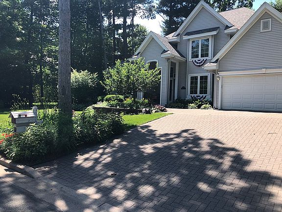 2nd image of 2722 Shady Pine Ln
