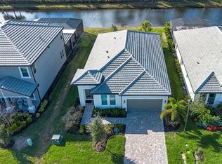 16714 Savory Mist Cir, Lakewood Ranch, FL 34211