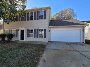 930 S Mossy Rock Rd, Spartanburg, SC 29303