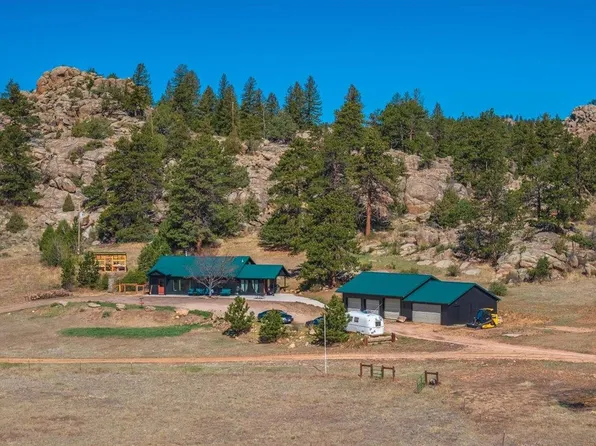 511 Green Mountain Dr, Livermore, CO 80536