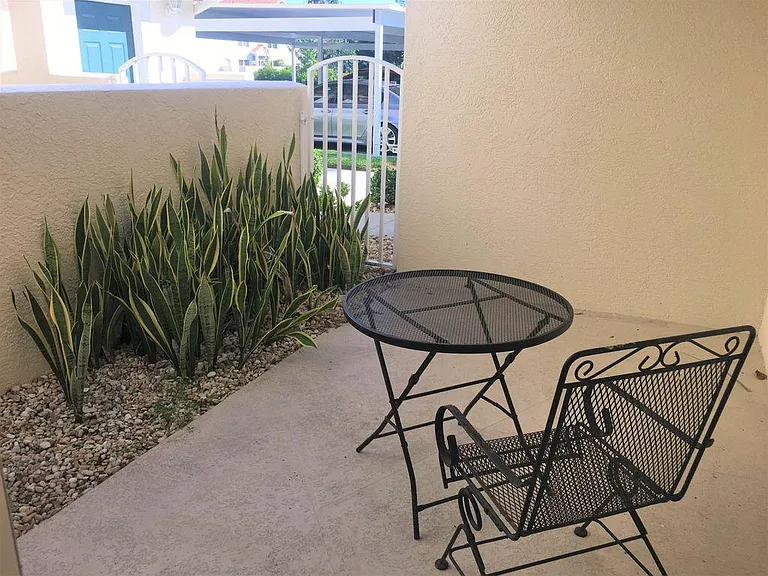 5055 Cedar Springs Dr #101 — Photo 9