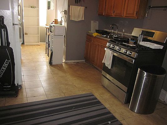 1st image of 134 Grattan St #3J