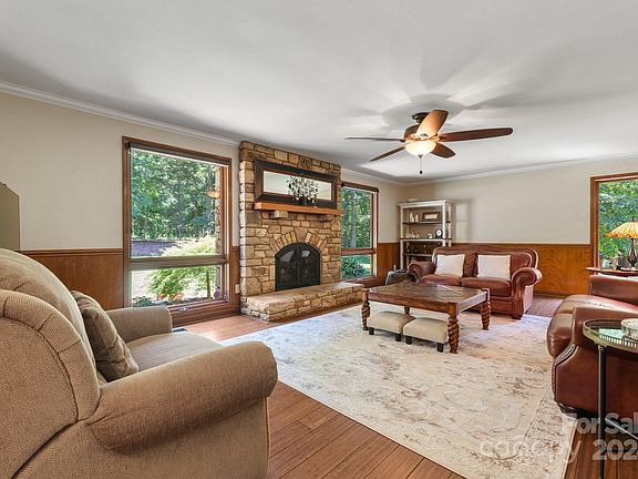 4th image of 152 Homeplace Ln