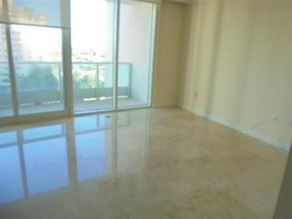 3rd image of 19955 NE 38th Ct APT 1006