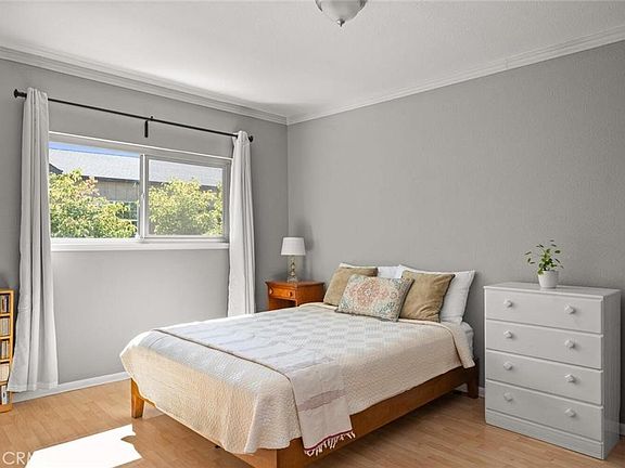 5th image of 30 Plaza Way APT 7