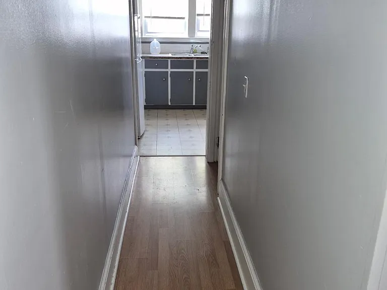 165 Greenwood St #1R — Photo 5