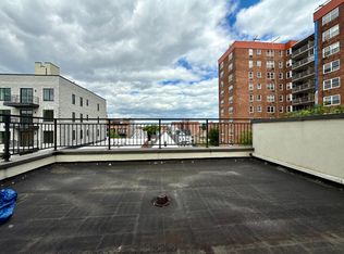 773 E 32nd St #6, Brooklyn, NY 11210