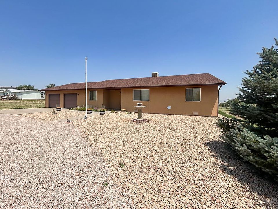 1st image of 110 Quail Ct S