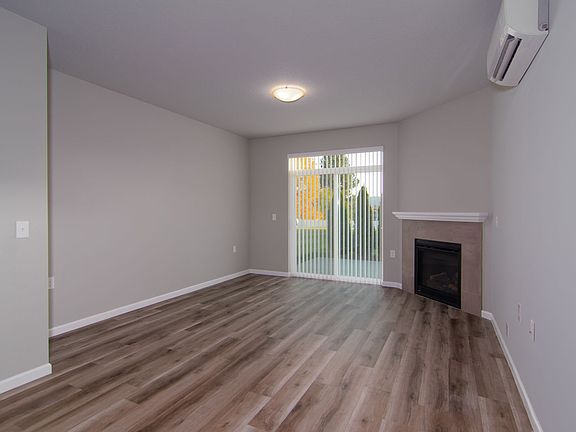 5th image of 13603 E Olive Ln
