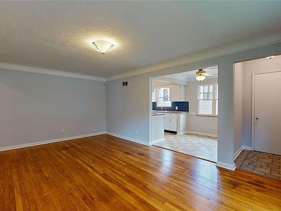4th image of 4196 W 217th St