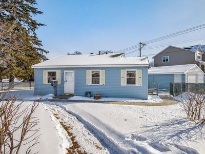 7023 52nd Ave N, Crystal, MN, 55428