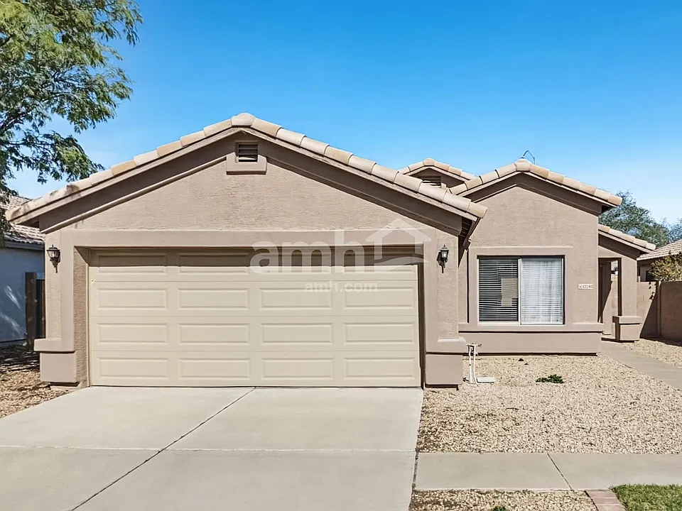 10240 E Calypso Ave