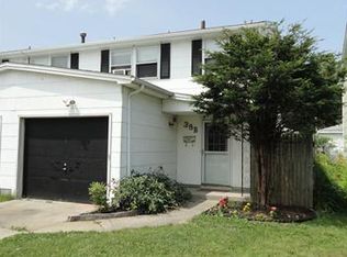 38 Polish Pl, Buffalo, NY 14210