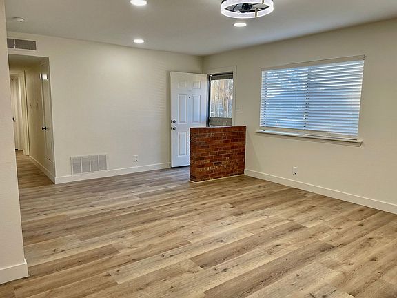 4th image of 6332 Bourbon Way