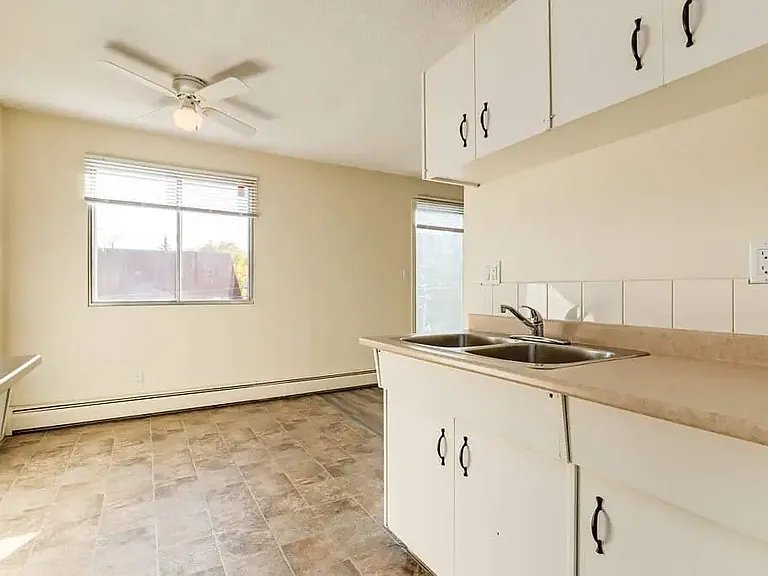 29 Grand Dr #2 — Photo 23