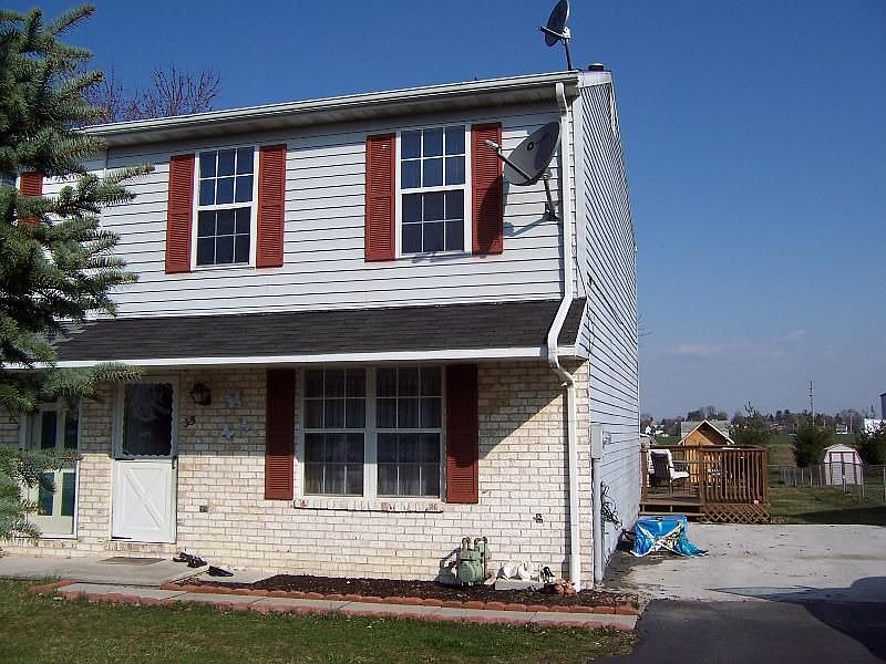 35 Conewago Dr, Hanover, PA 17331 Zillow