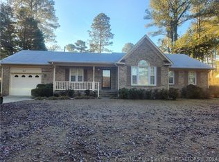 6017 Lakeway Dr, Fayetteville, NC 28306