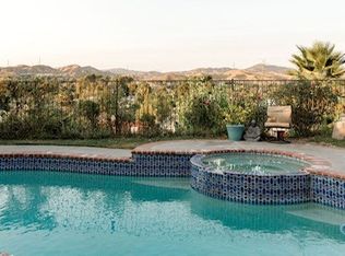 21423 Angela Yvonne Ave, Santa Clarita, CA 91350