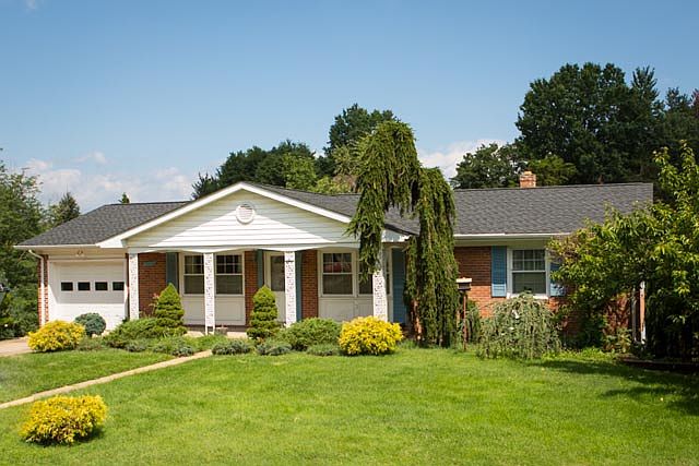 1st image of 1155 Dale Cir