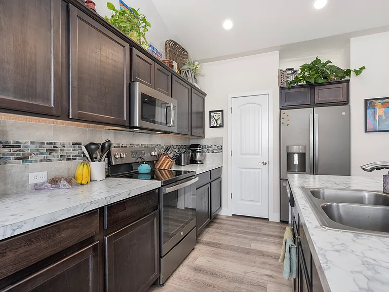 315 Lemonade Dr — Photo 17