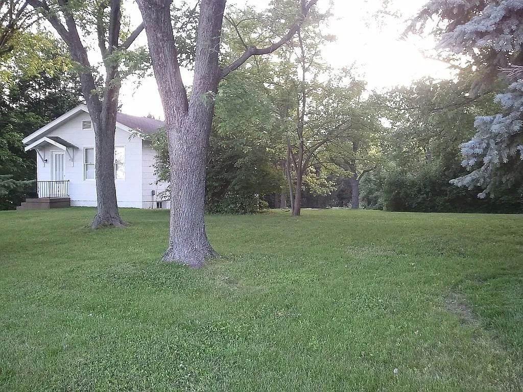 6859 Christopher Dr photo 1