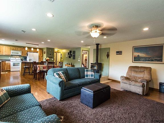 2nd image of 9007 Elmwood Dr