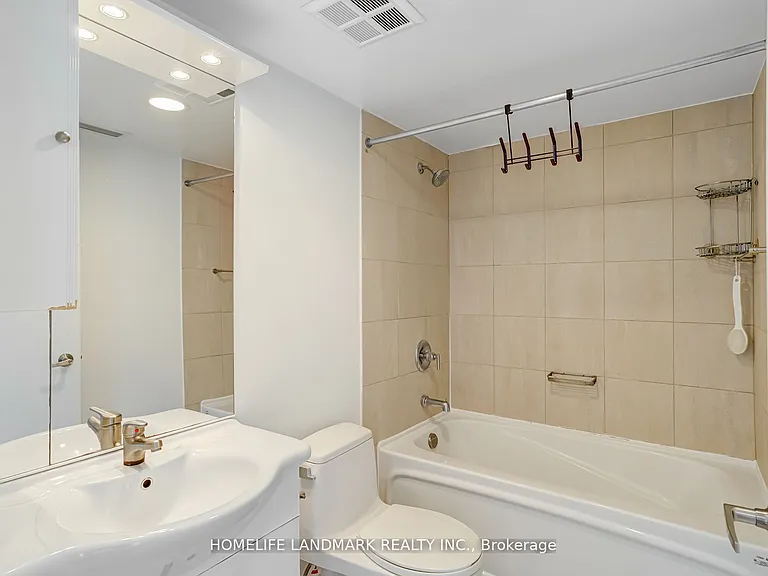 16 Harrison Garden Blvd #2508 — Photo 14