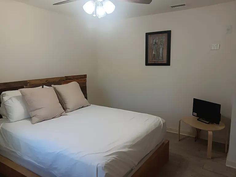 Jain Ln — Photo 8