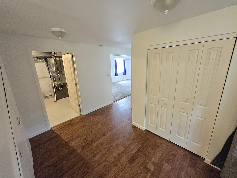 308 E Iowa Ave — Photo 10