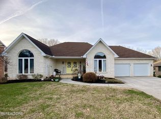 1829 Southcliff Dr, Maryville, TN 37803
