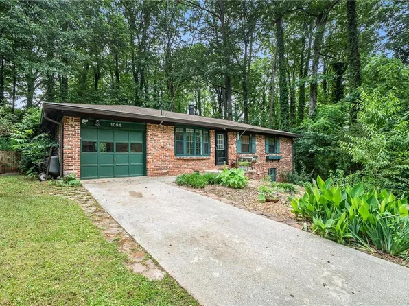 1094 Seville Dr, Clarkston, GA 30021