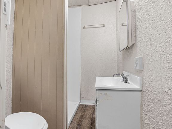 3rd image of 1026 8th St #2
