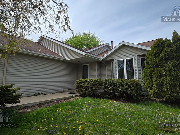 2nd image of 5605 Nancy Ln NW