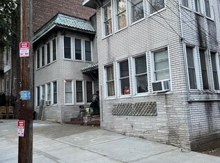 165 Daniel Low Ter, Staten Island, NY 10301