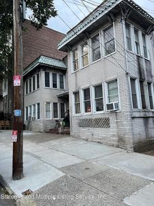 163 Daniel Low Ter, Staten Island, NY, 10301