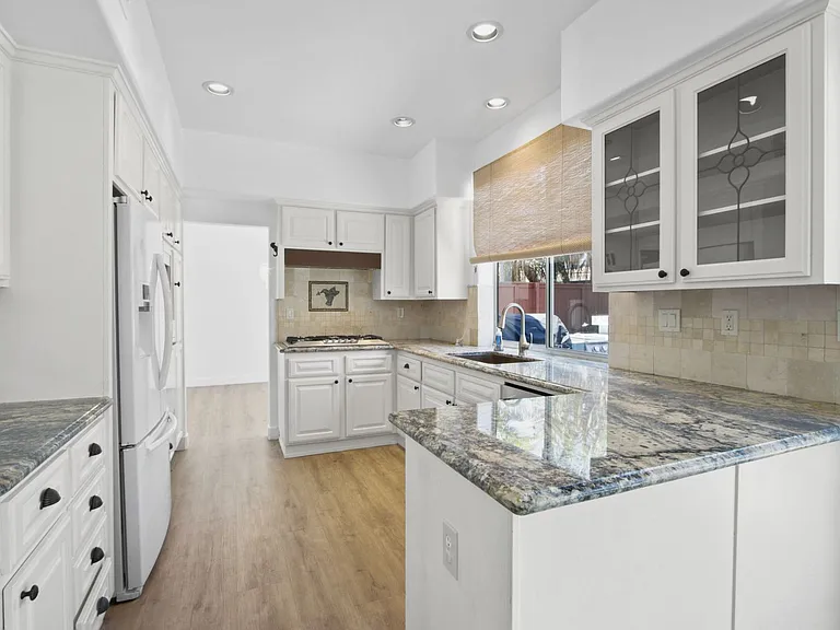 1801 Capetown Cir — Photo 7