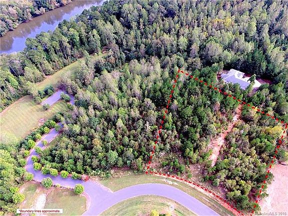 2nd image of 1839 White Fawn Ln