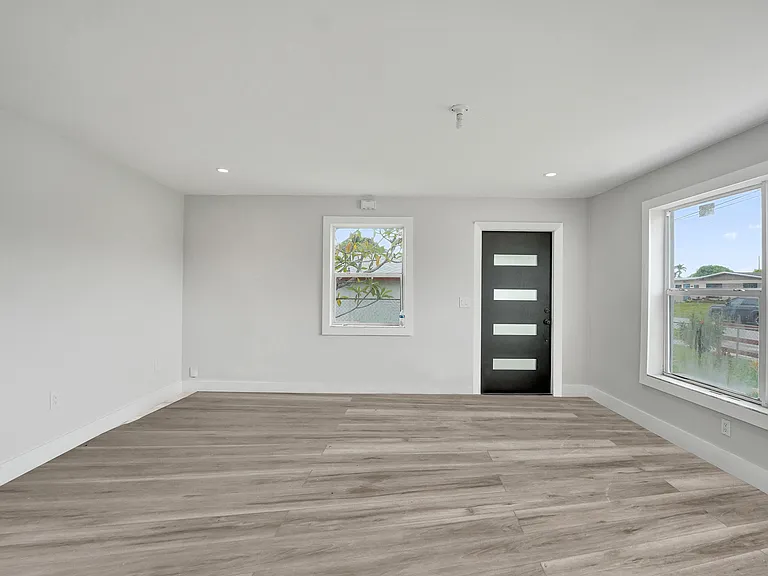 5601 SW 36th Ct — Photo 26