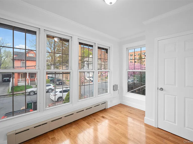 20 Overhill Pl #2 — Photo 6