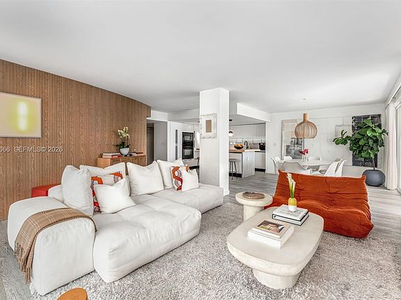 4th image of 199 Ocean Lane Dr APT 801