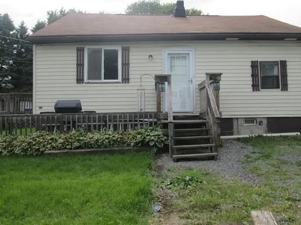 117 Wacomer Ave, Butler, PA 16001