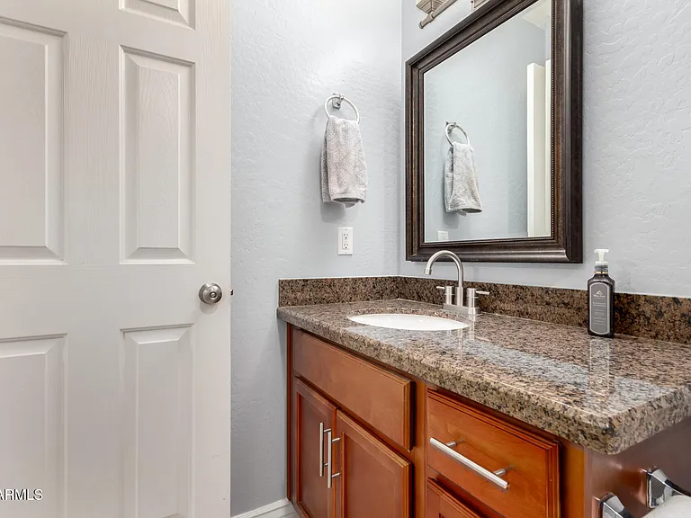 3503 E Campo Bello Dr — Photo 17
